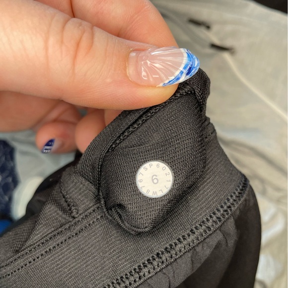 LULULEMON ROMPER - Picture 3 of 3